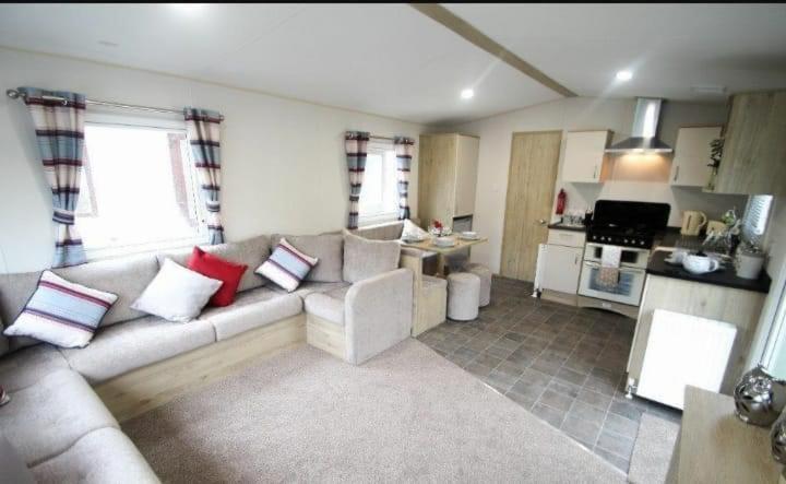 Beautiful 3 Bedroom Trieste Static Caravan, Haven Golden Sands Mablethorpe Ngoại thất bức ảnh